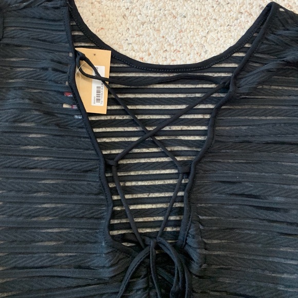 Black Sheer Tunic with Bell Sleeves - Picture 3 of 4